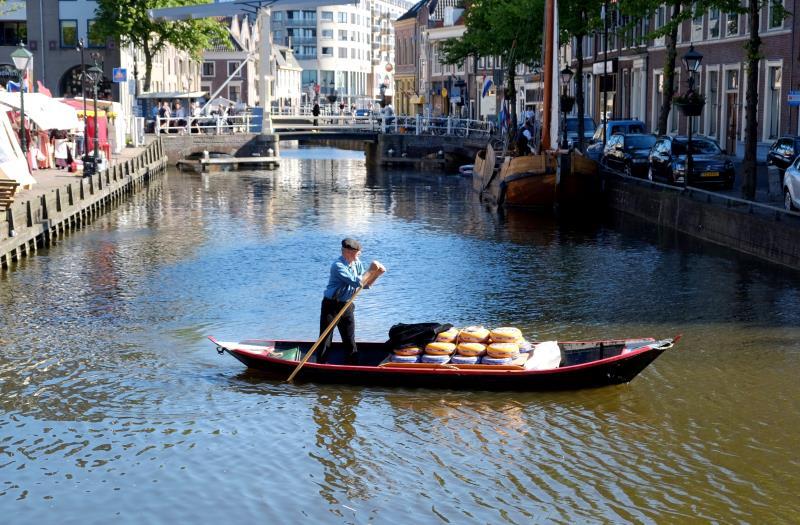 Bootje met kaas schijven